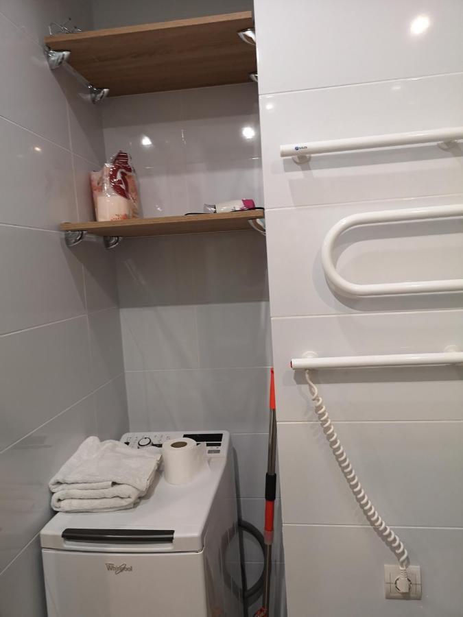 Freedom Apartment On Bazarna Str 利沃夫 外观 照片