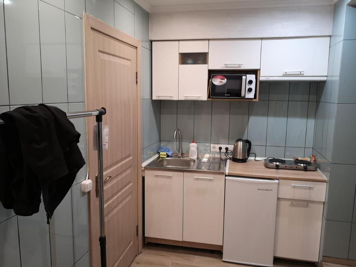 Freedom Apartment On Bazarna Str 利沃夫 外观 照片